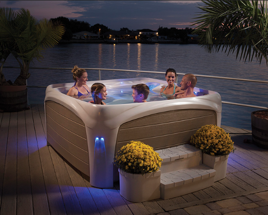 DreamMaker Cabana 2500L With Suite
