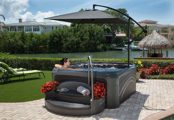 DreamMaker Cabana 2500L With Suite