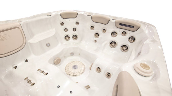 Hydropool Signature 455 Hot Tub - GOLD