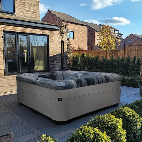 AquaSolus Cypress Hot Tub
