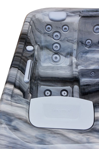 AquaSolus Cypress Hot Tub