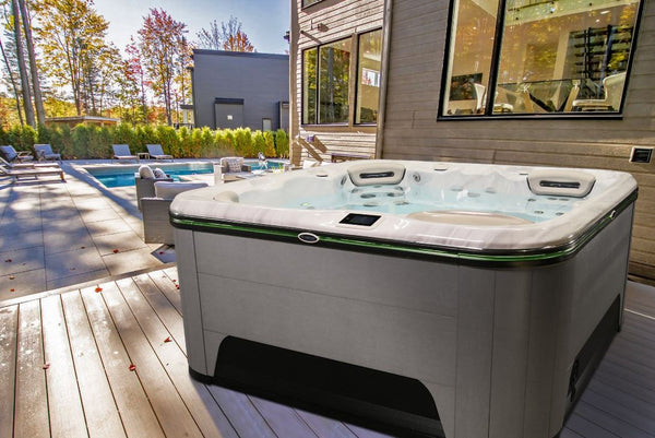 Hydropool Signature 579 Hot Tub - PLATINUM